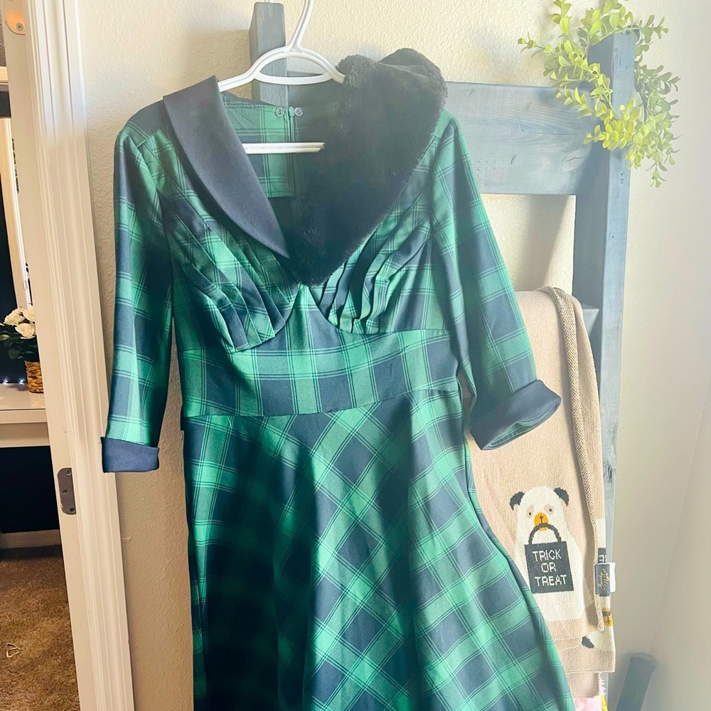 Voodoo Vixen tartan dress with detachable fur collar